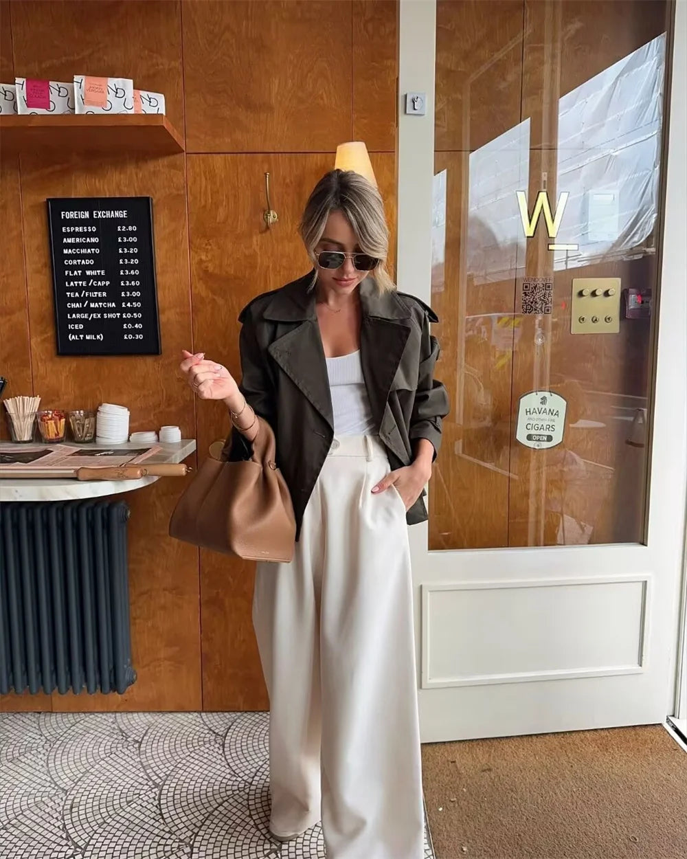 Vintage Chic Double-Breast Cropped Trench Coat